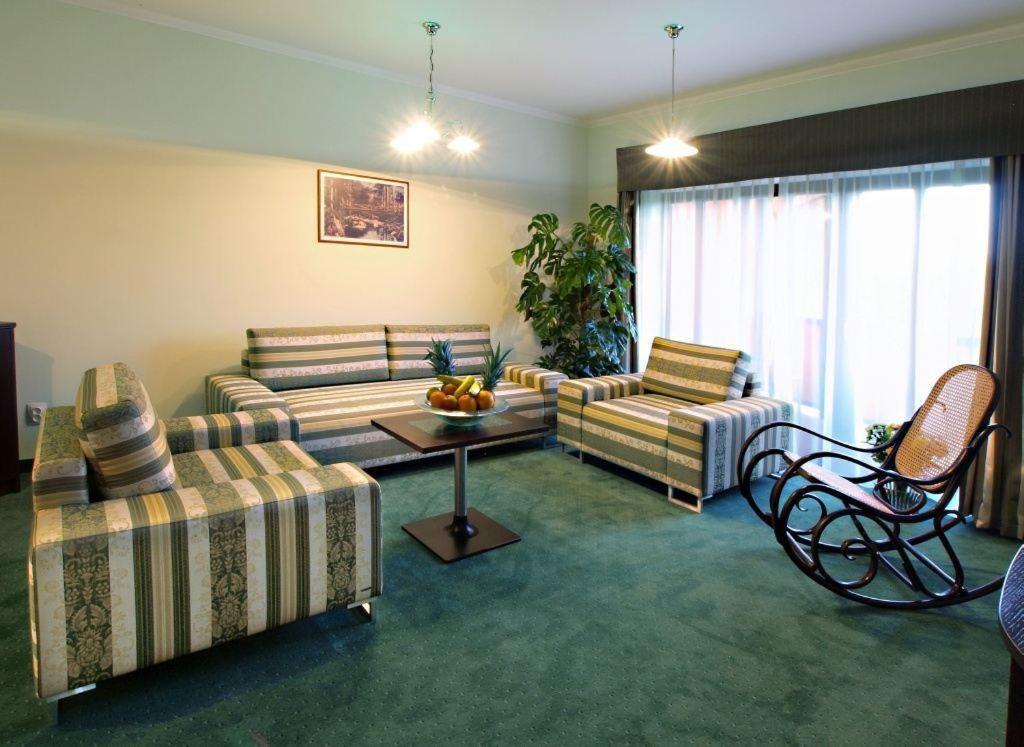 Hotel Studanka 4*